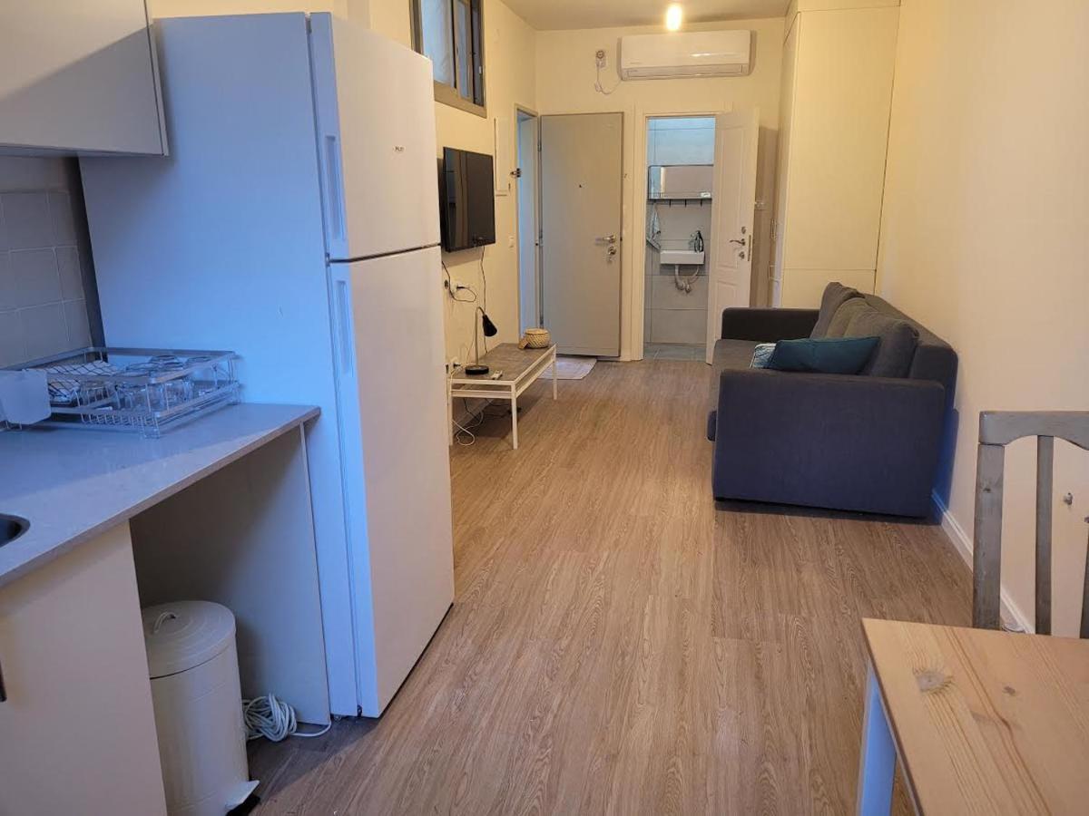 Charming Modern Country Unit For Rent Hotel Tsor'ah Bet Eksteriør billede